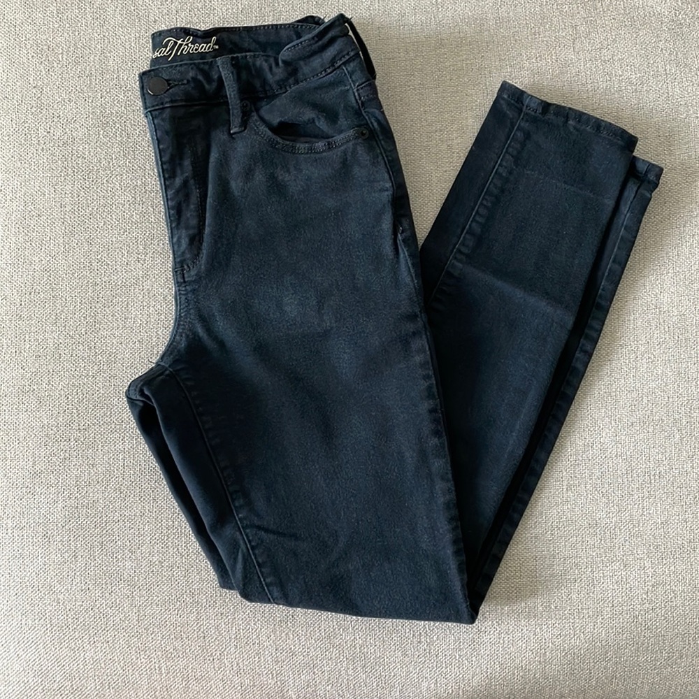 Universal Thread - Women's High-Rise Skinny Jeans - Black 6